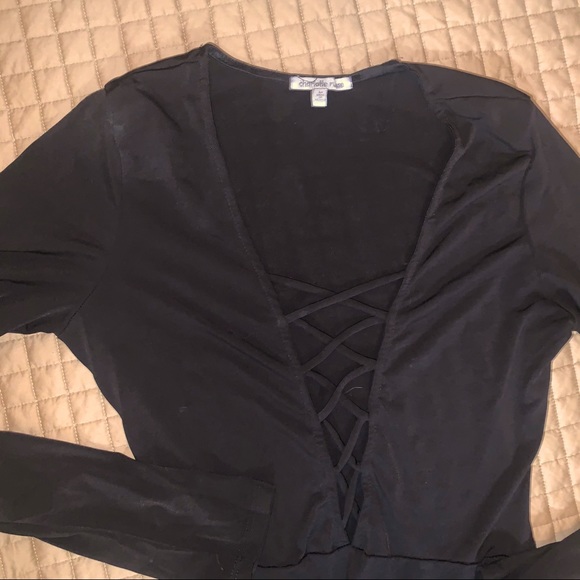 Black lace front bodysuit - Picture 2 of 6